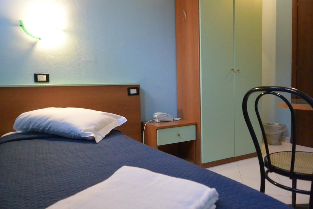 Hotel Mercurio 15/27