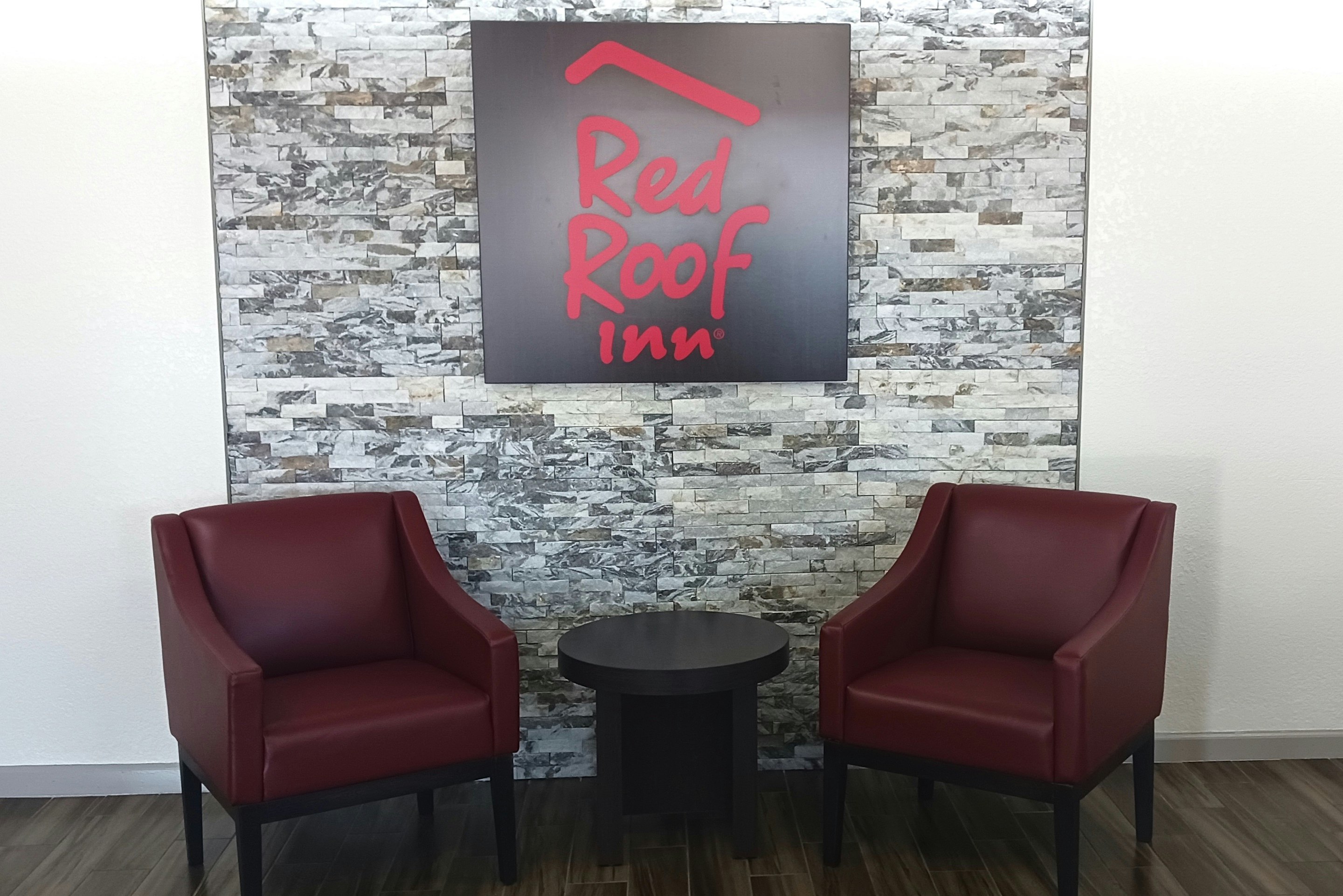 Red Roof Inn Fort Worth West 5/7