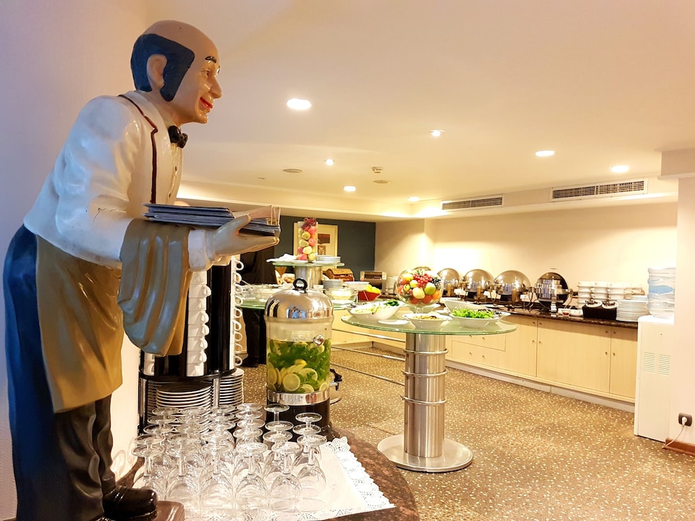Jura Hotels Mavi Surmeli Adana 42/50