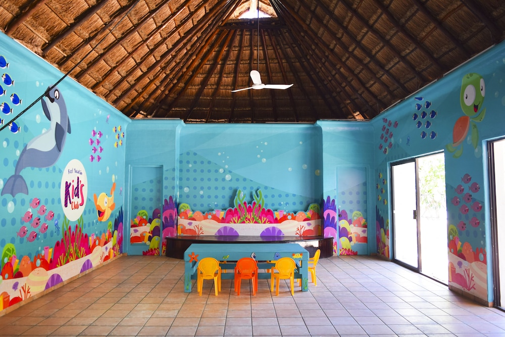 Reef Yucatan All Inclusive Hotel and Convention Center 32/50