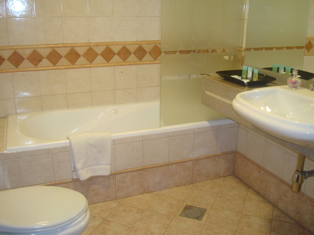 Al Manar Grand Hotel Apartment Bur Dubai 64/64