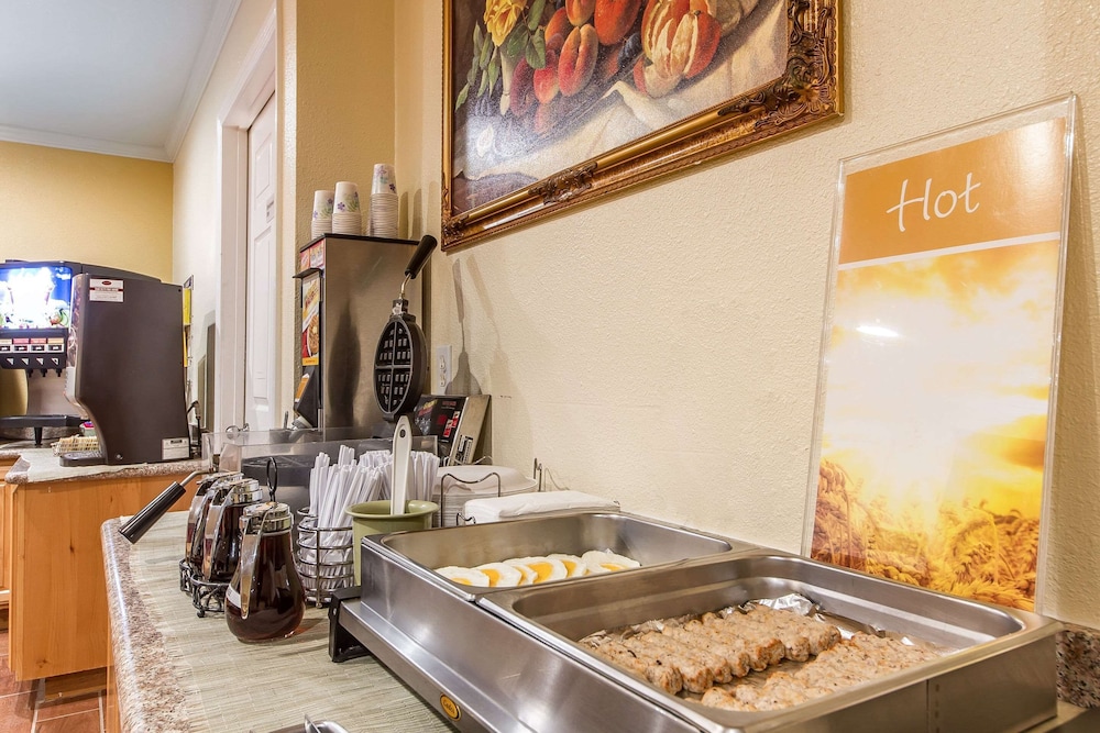 Quality Inn & Suites Gilroy CA 28/47