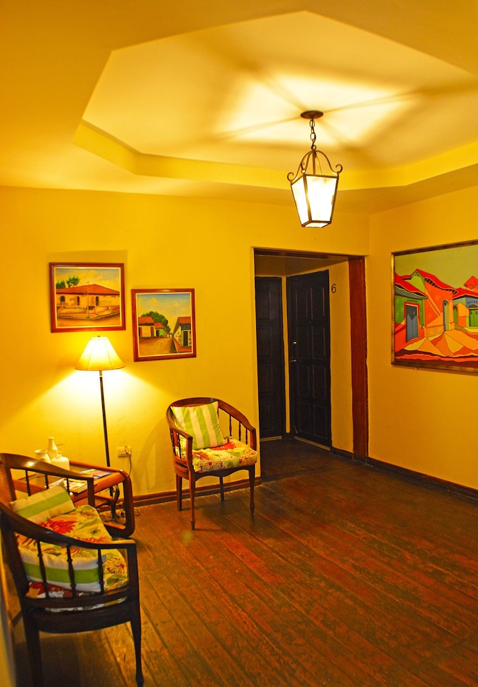 Hotel Los Balcones Leon 27/48
