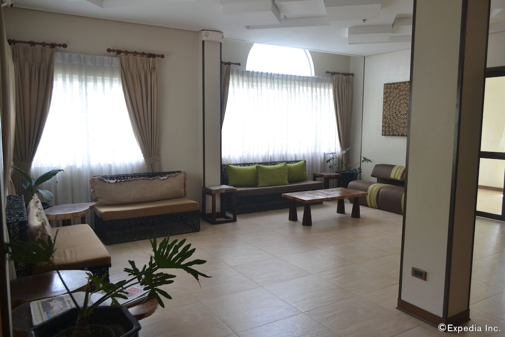 Microtel by Wyndham General Santos 16/29