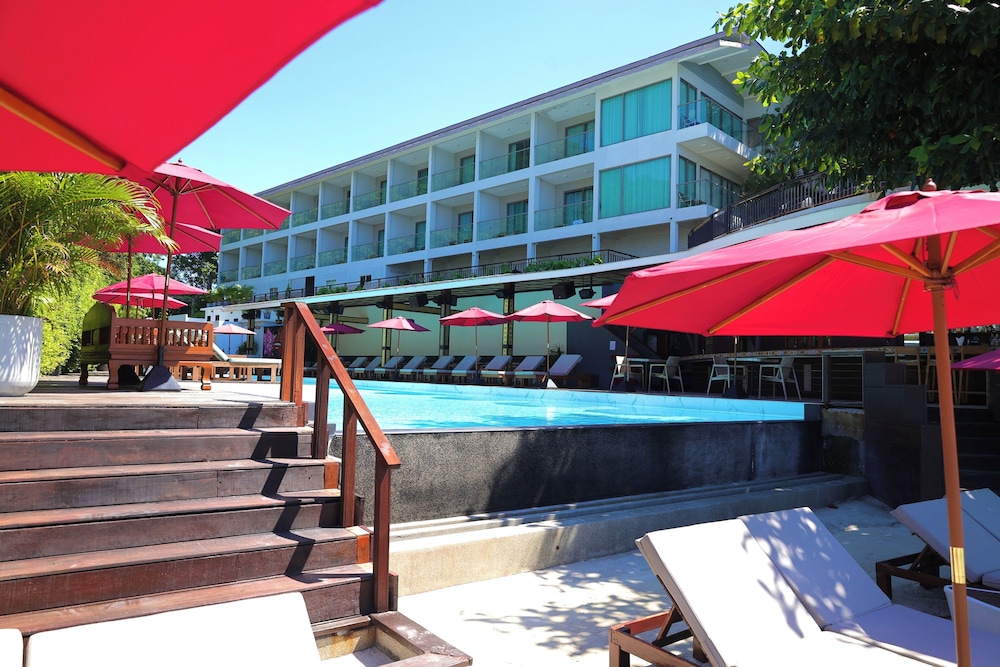 Sunset Beach Villas 11/50