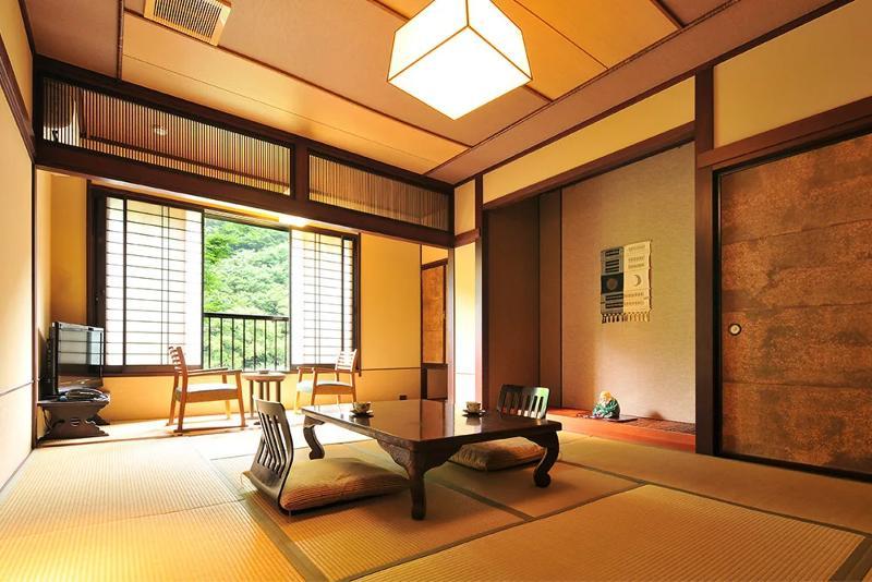 Japanese, Standard, Single, Futon Bed, Shared Bathroom