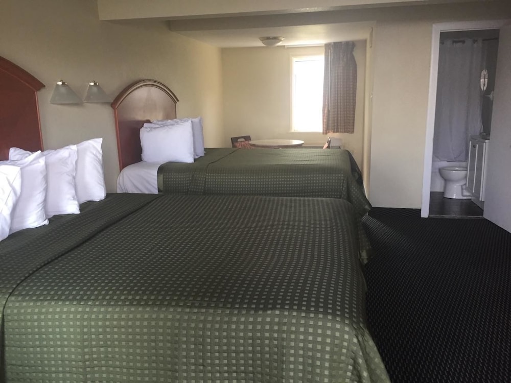 Royal Inn 14/34