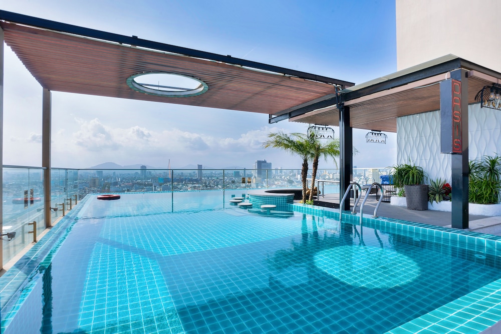 Cicilia Hotels & Spa Danang 26/48