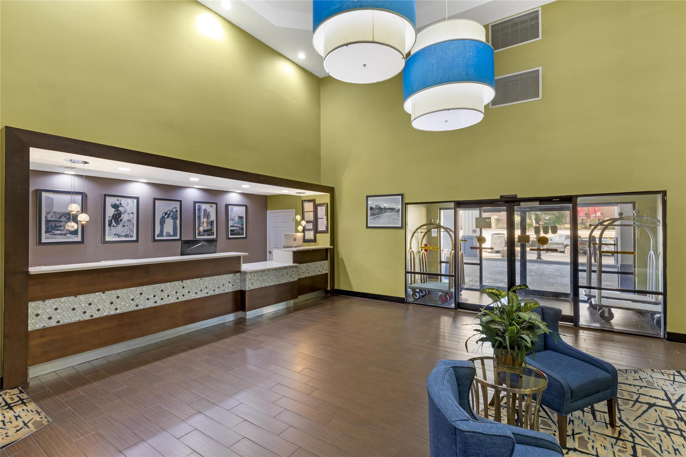 Best Western Plus McDonough Inn & Suites 12/55