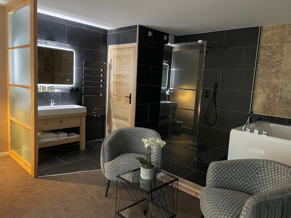 Hotel-Restaurant Les Oliviers 44/65