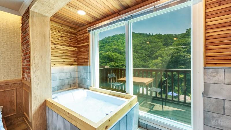 Gyeongju Rosso House Pension 6/25