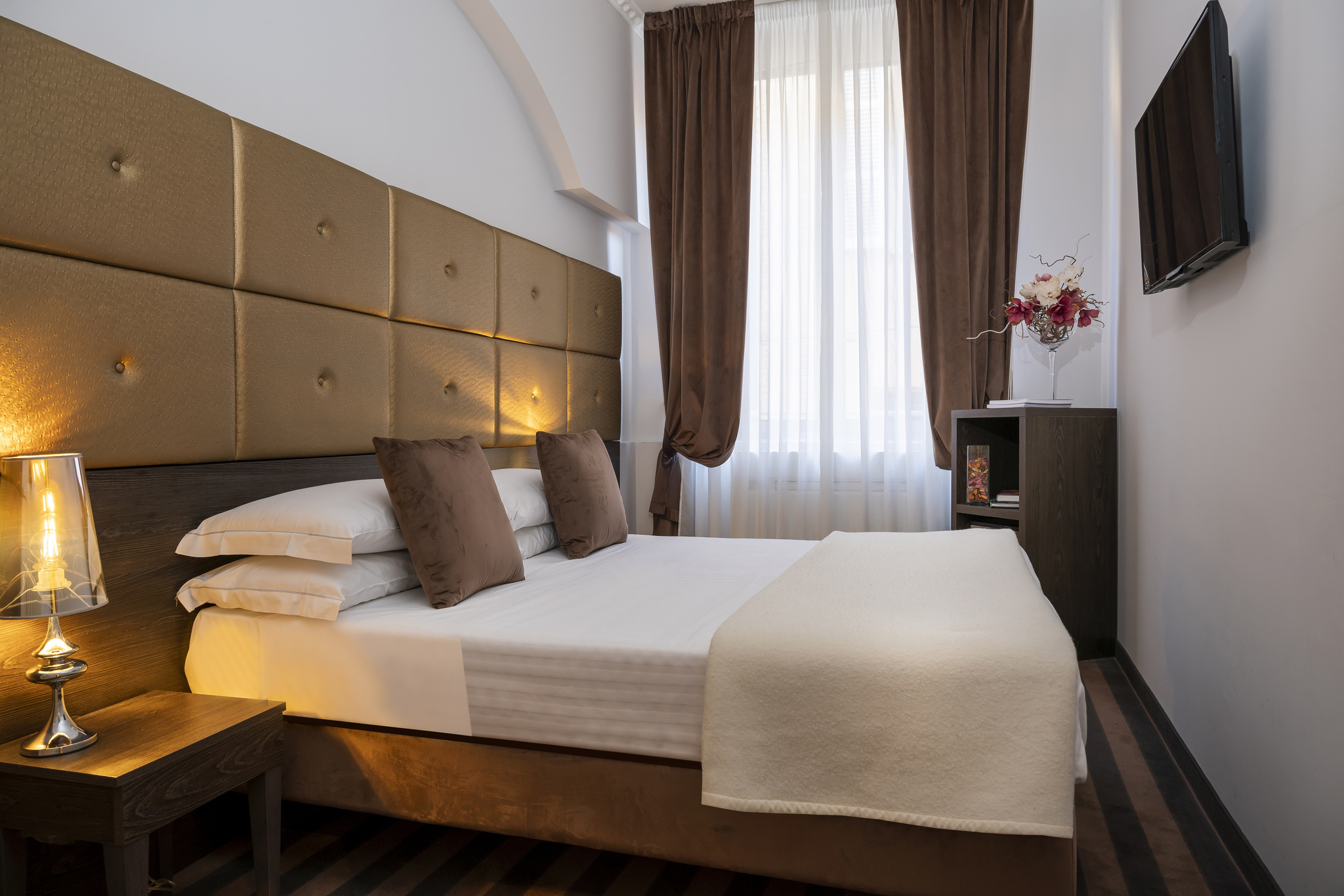 Deluxe, Suite