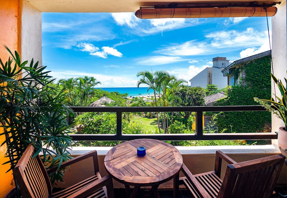 Red Garden Resort 54/70