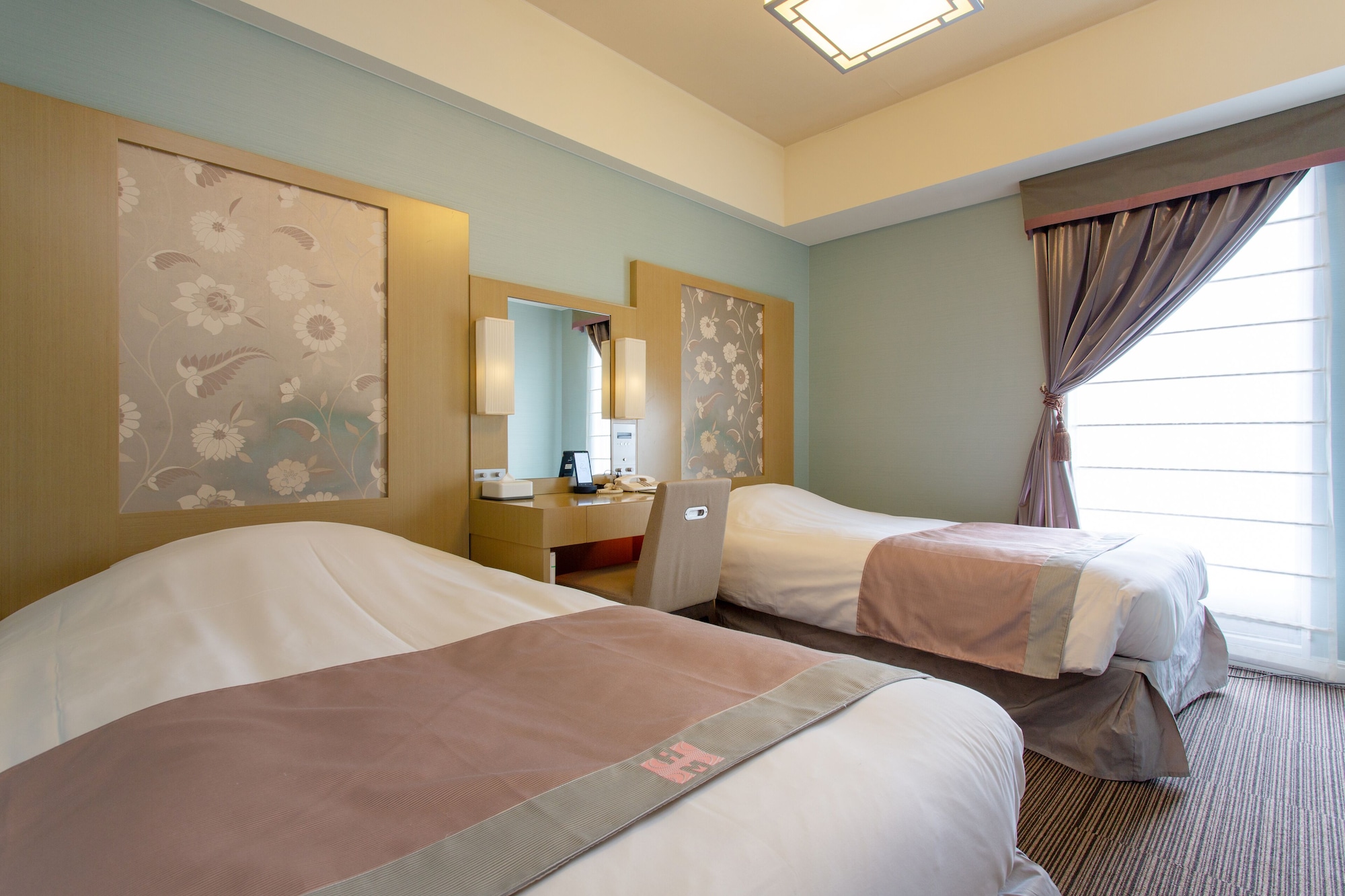 STANDARD, TWIN BEDS