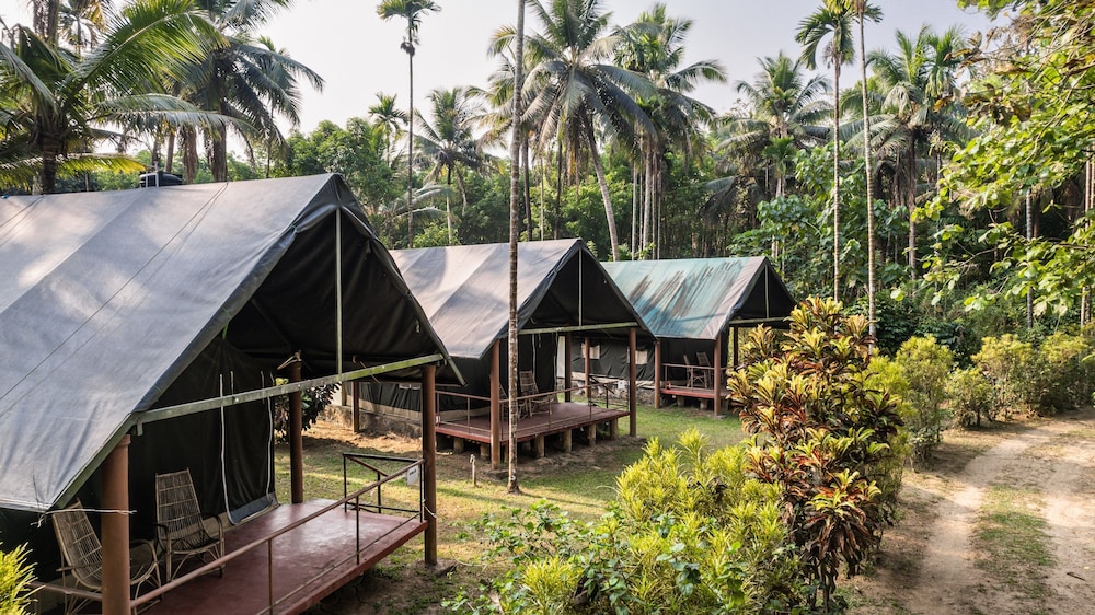 Amritara Riverside Luxury Tents 49/50