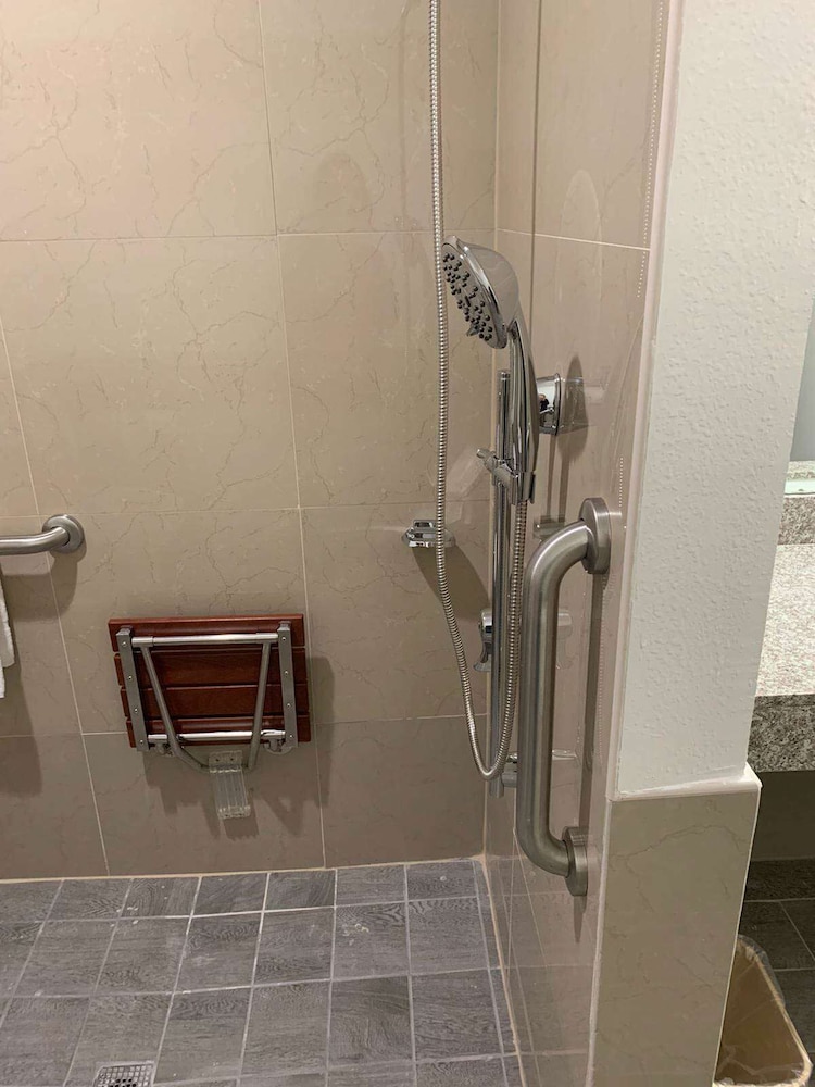 Motel6 Branson, MO 43/47