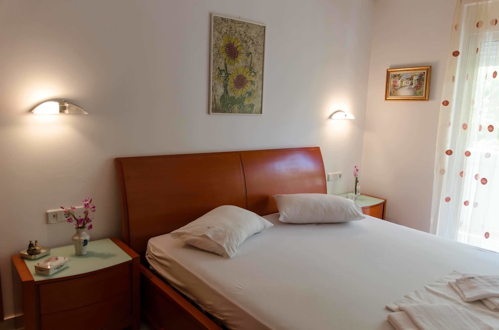 Graziella Apartments 15/51