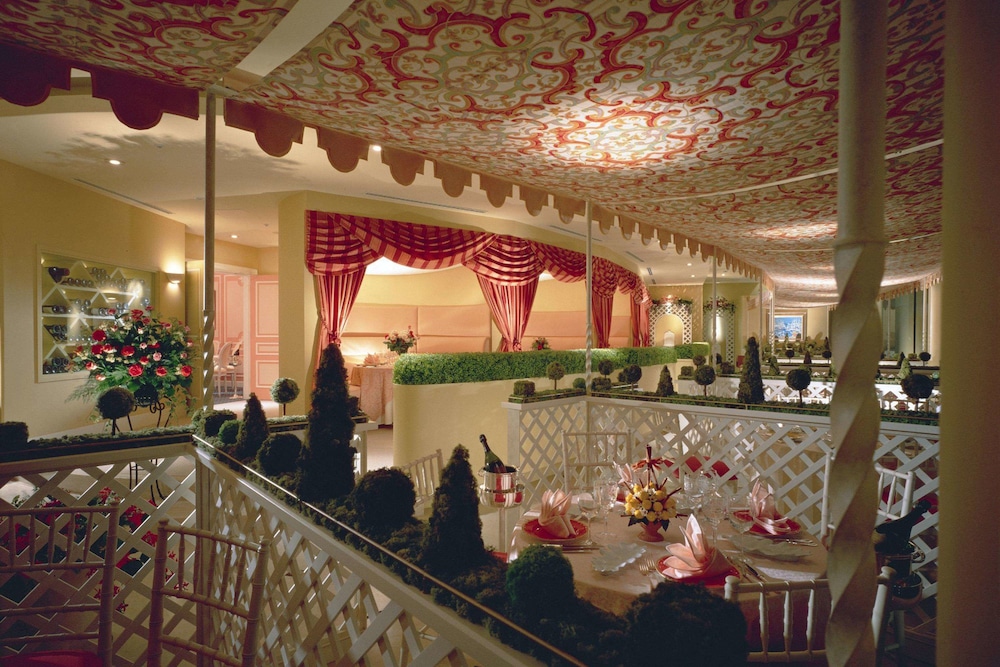 The Yokohama Bay Hotel Tokyu 7/48