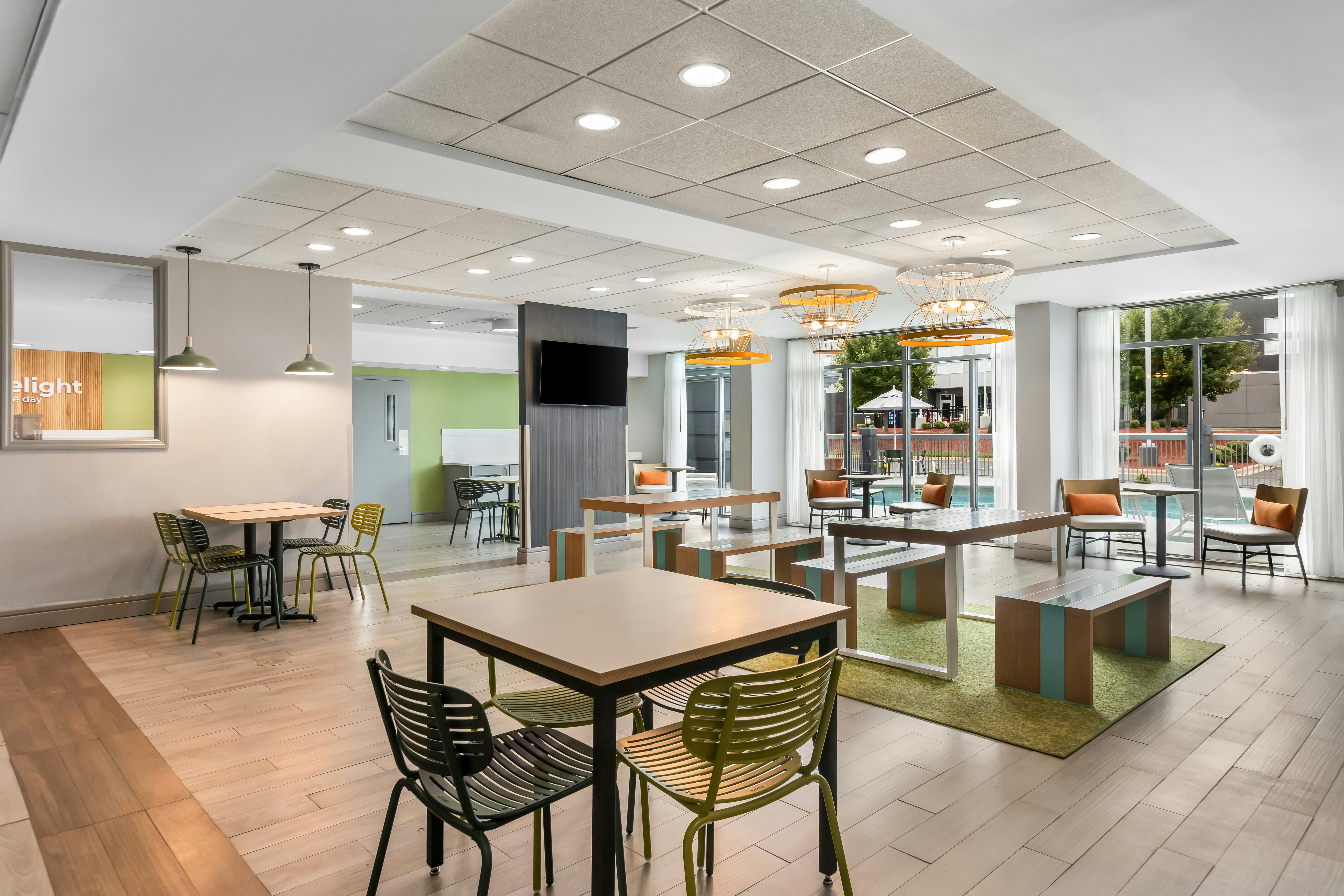 Spark by Hilton Rock Hill 21/27