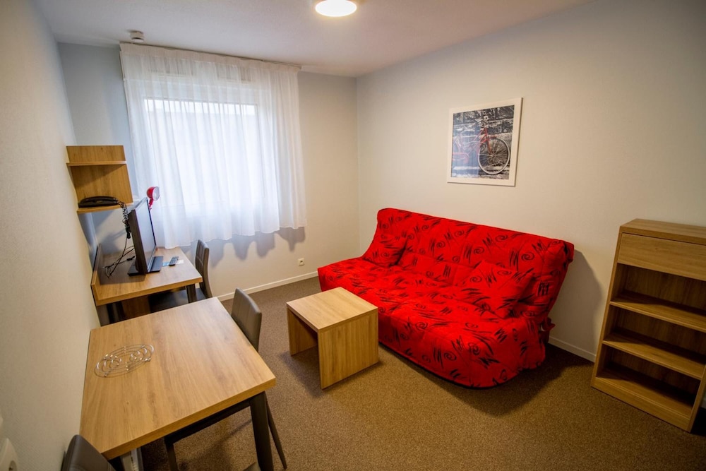 Kosy Appart'hotel Le Champ De Mars Reims 33/54