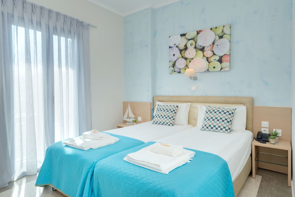 Pyrgos Beach Apartments 10/50