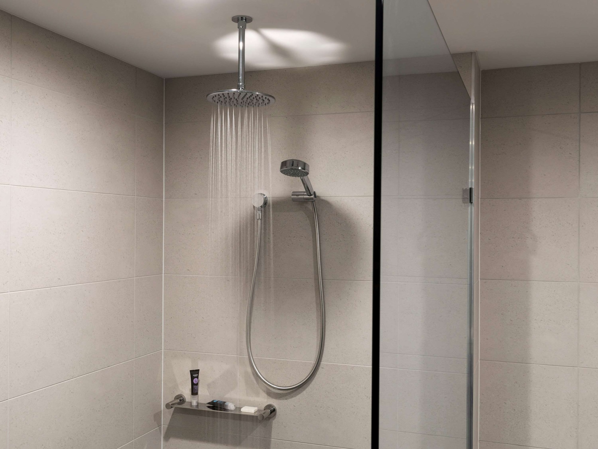 غرفة سوبيريور بسرير كينج، Novotel Perth Murray Street 6/6