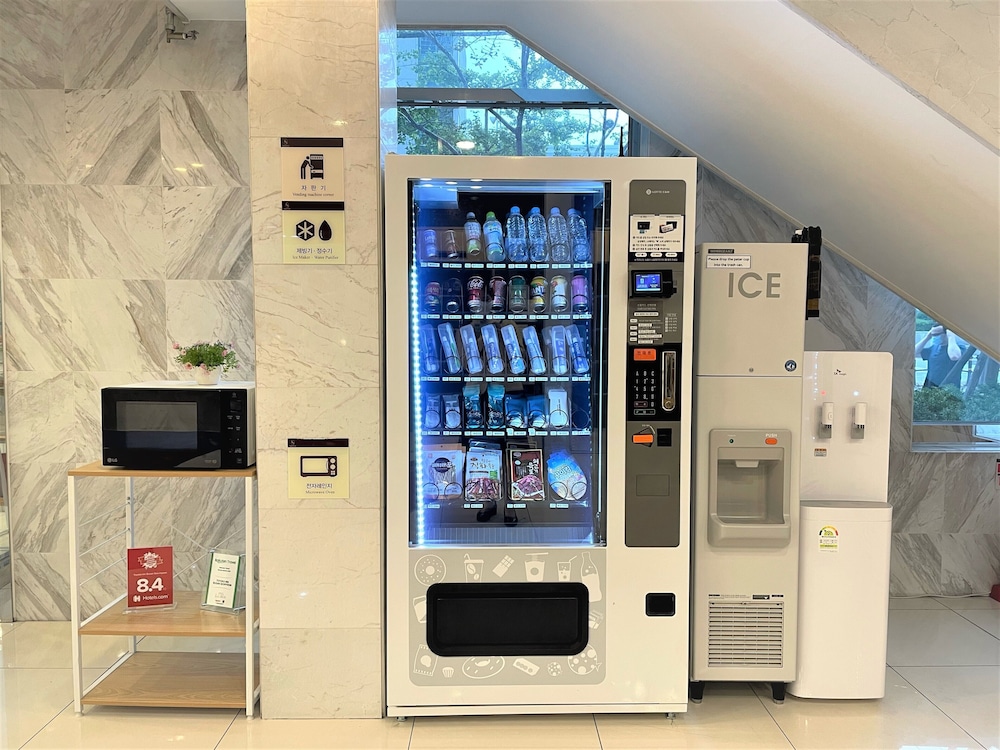 Toyoko Inn Busan Seomyeon 49/54
