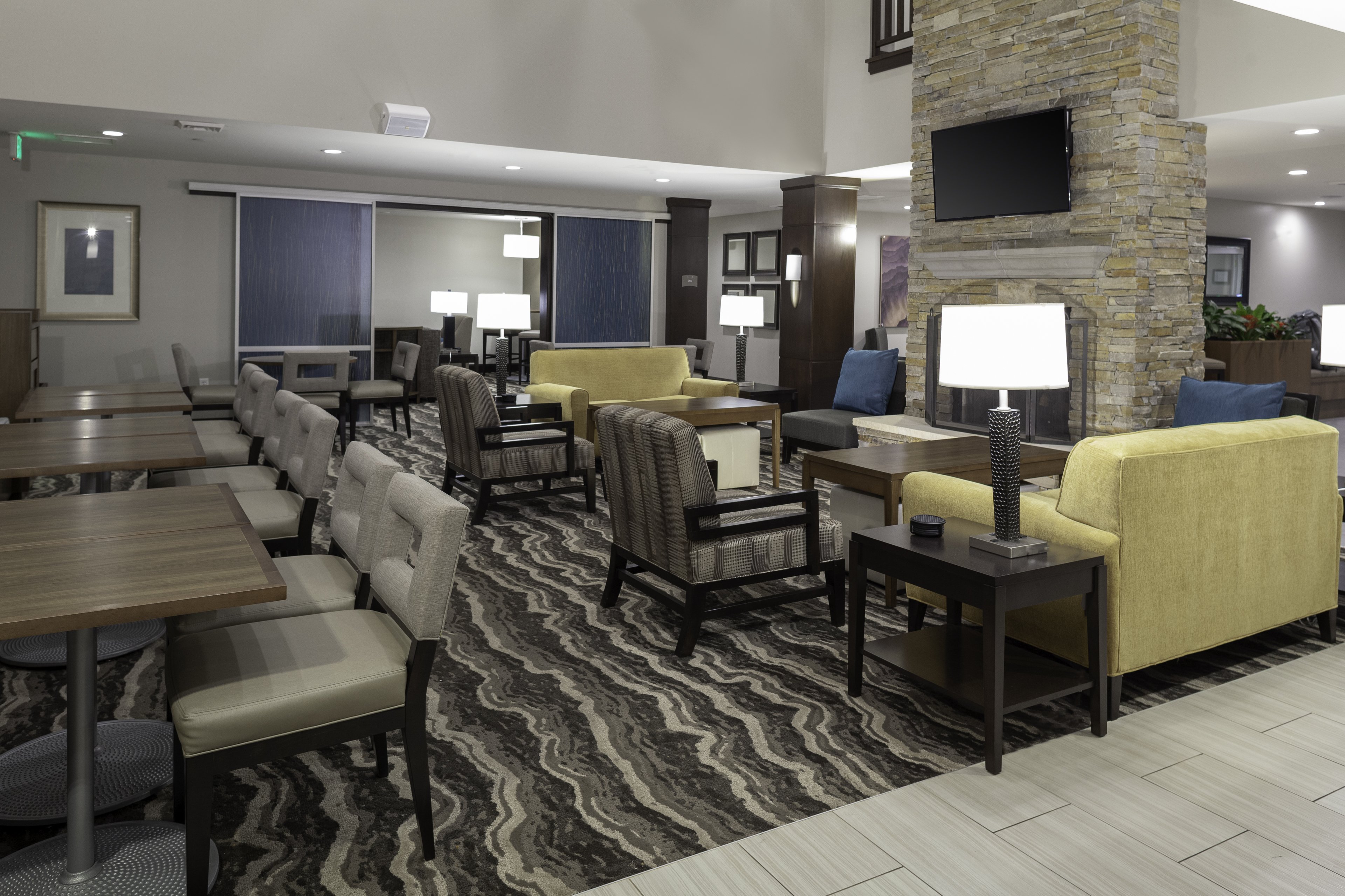 Staybridge Suites Phoenix East Gilbert 59/67