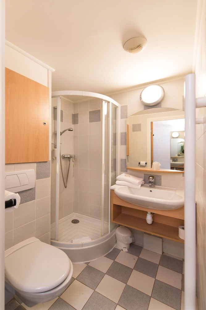 Hotel Vacances Bleues Delcloy 64/66