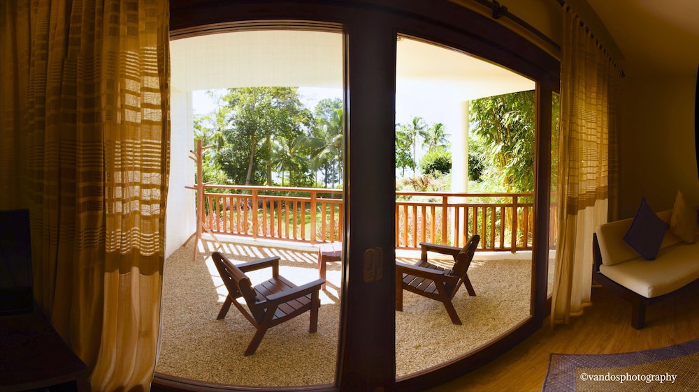 Amun Ini Beach Resort & Spa 30/50