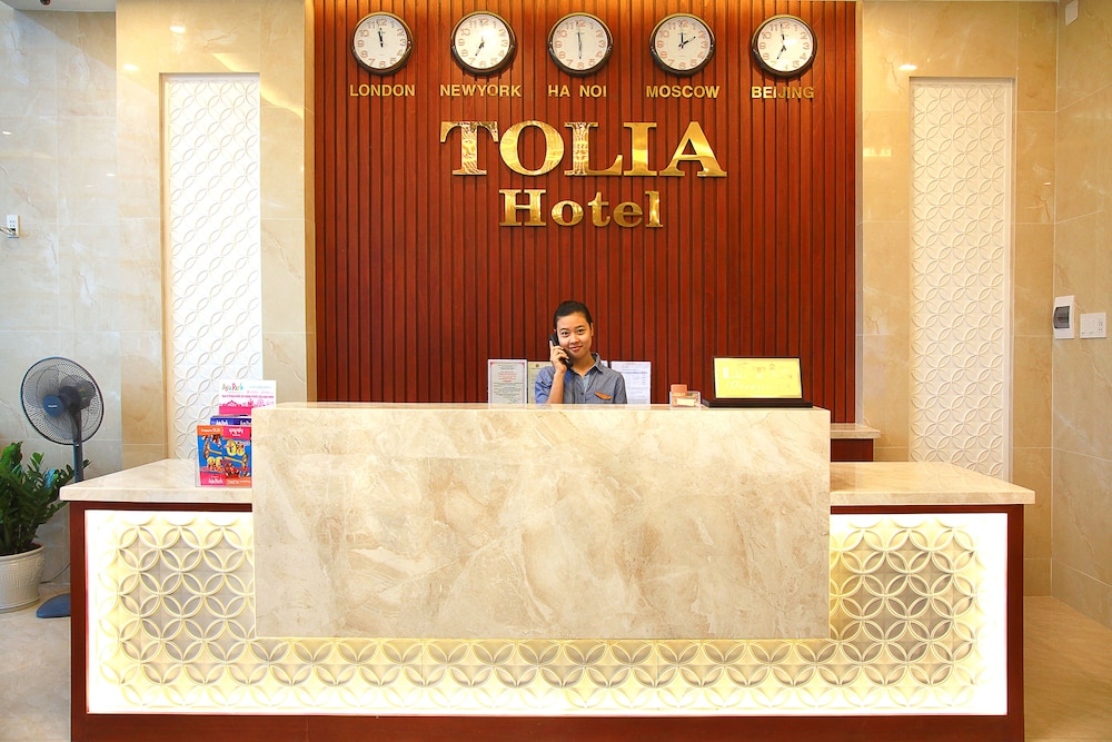May Beach Hotel 6/43