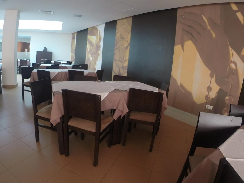 Hotel Recinto 23/28