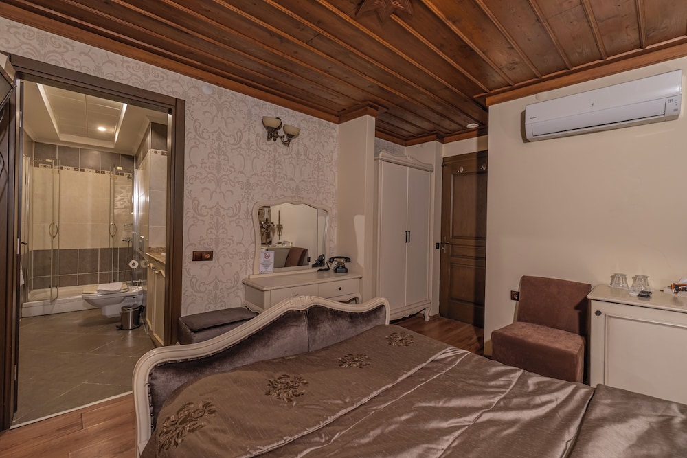 Centauera Boutiqe Hotel 46/76