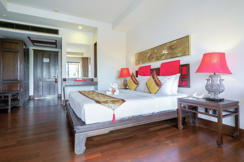Khaolak Oriental Resort - Adults Only 12/50