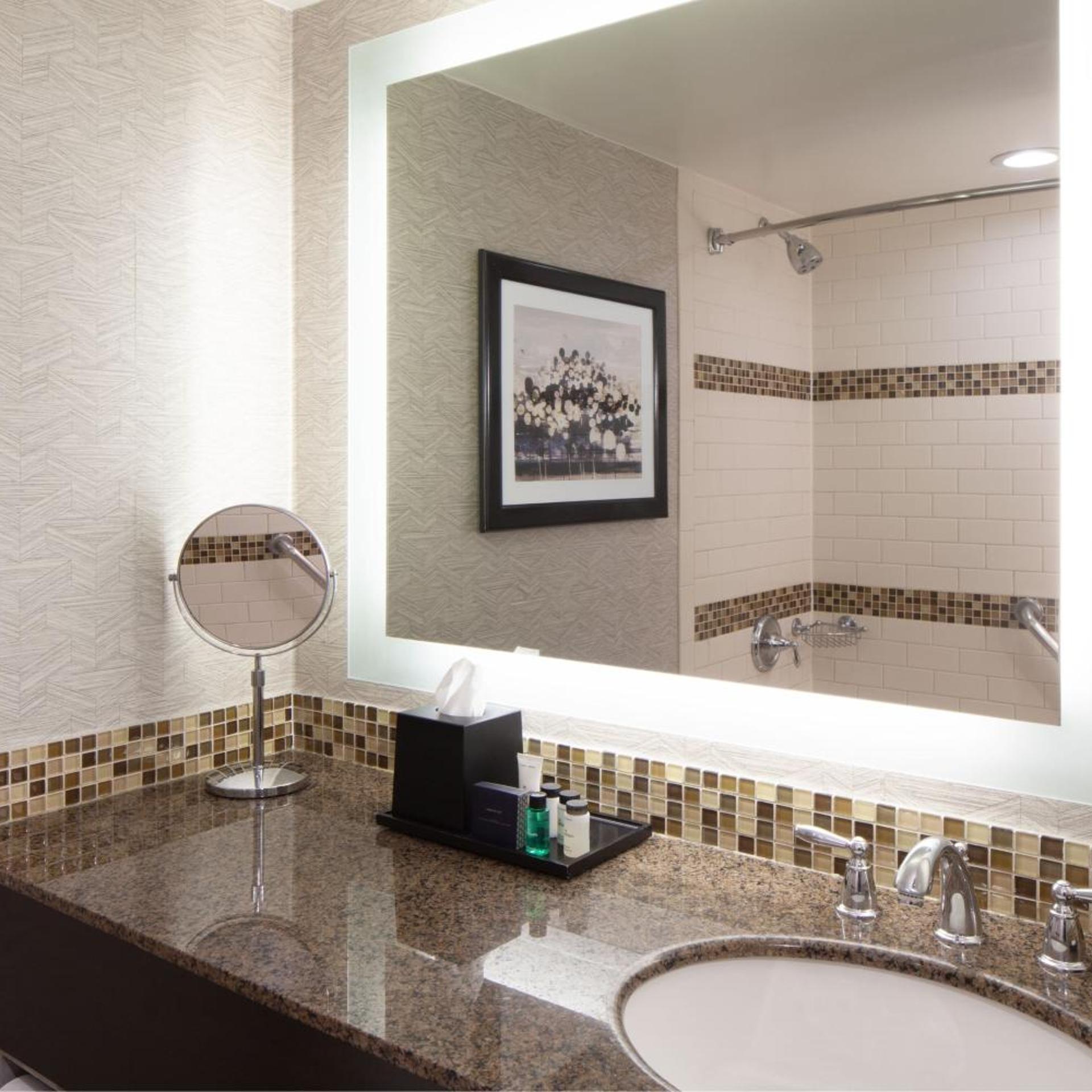 Guest Room, Deluxe, King Bed, Mountain or Bay View, High Floor, Sheraton Anchorage Hotel 6/7
