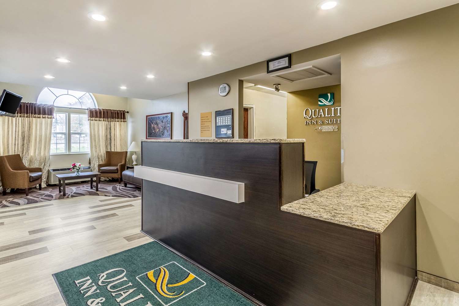 Quality Inn & Suites North Lima - Boardman 5/29