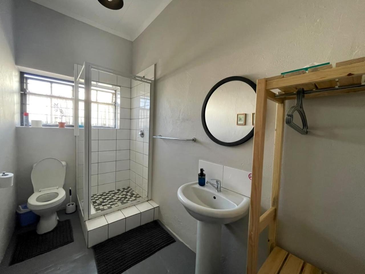 Vlettershof Guest House 38/40