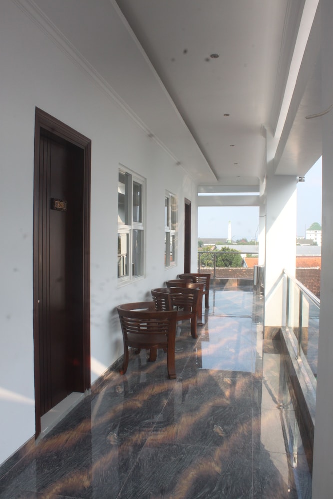 Tlogomas Guest House 16/44