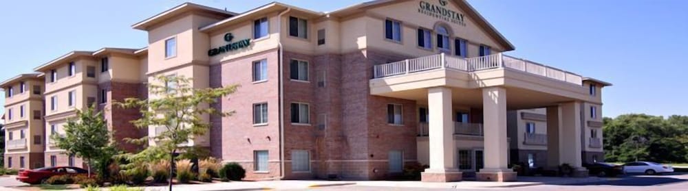 GrandStay Residential Suites Hotel 55/56