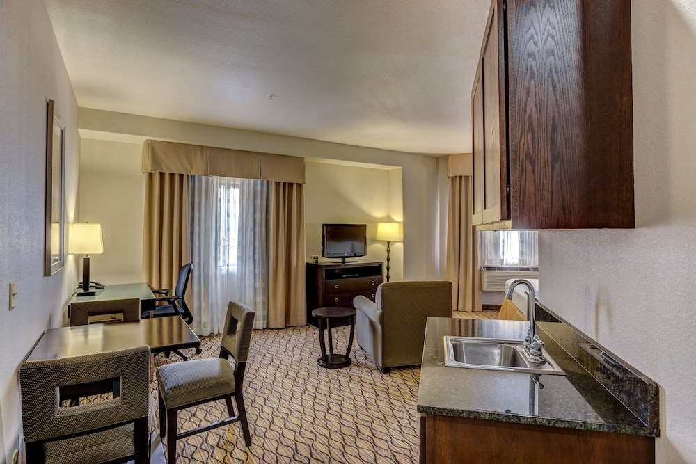 Holiday Inn Express Hotel And Suites Montrose Townsend 43/61