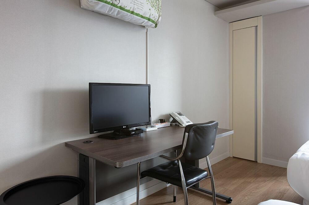 Hyundai Residence 52/62