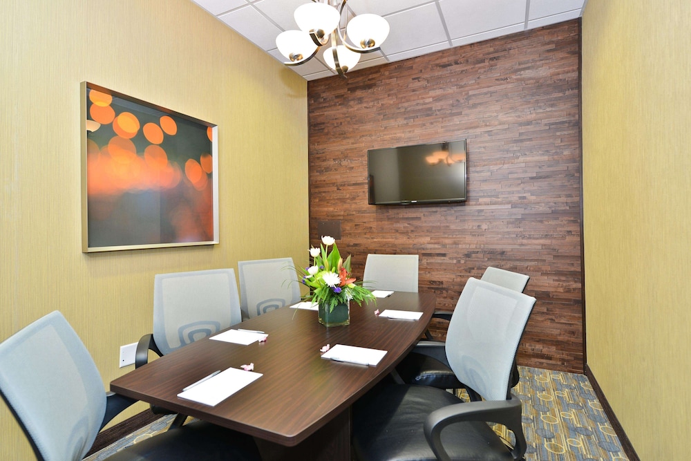 Hampton Inn And Suites Columbia Southeast Ft Jackson 31/47
