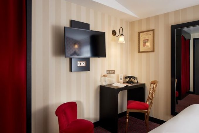 Hotel Les Theatres 49/58