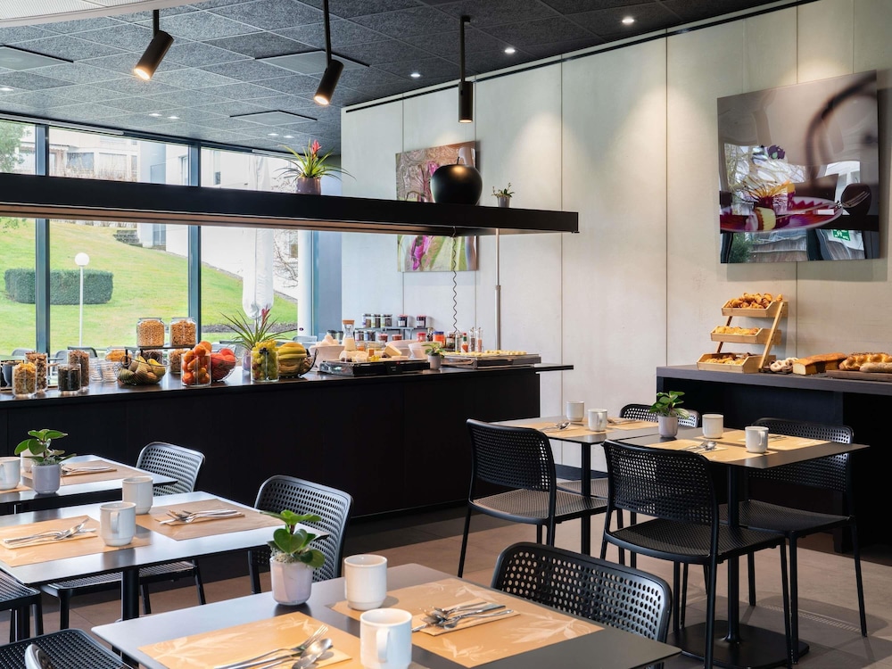 Novotel Suites Geneve Aeroport 57/74
