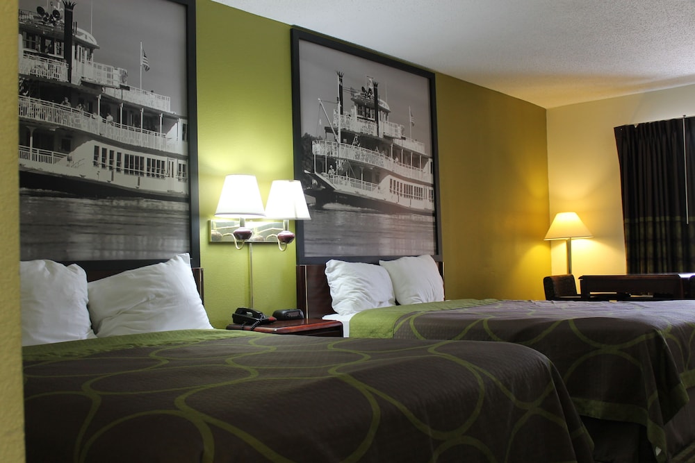Howard Johnson By Wyndham Vicksburg 13/30
