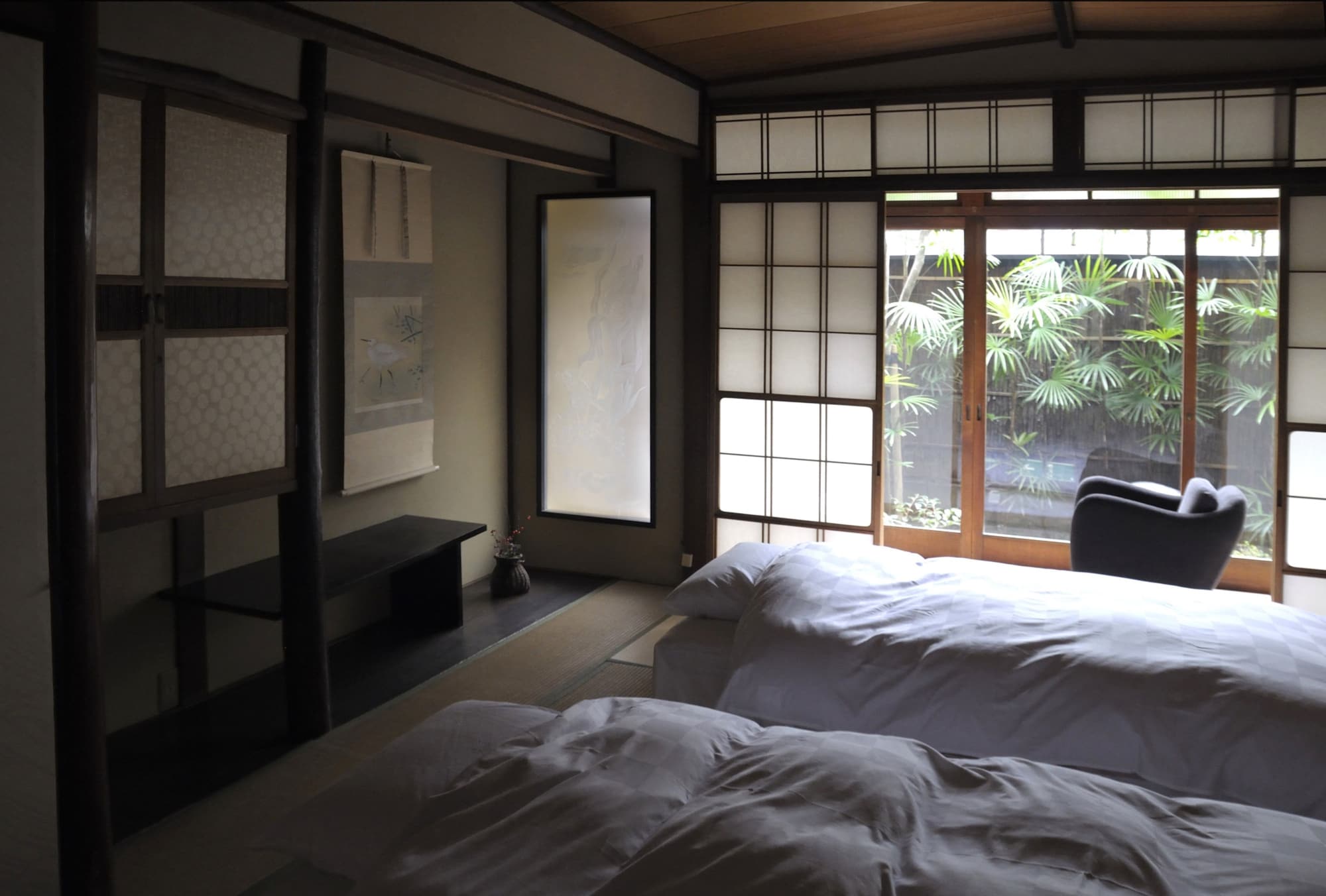 Japanese Western, Shin, Deluxe, 2 Futon Beds
