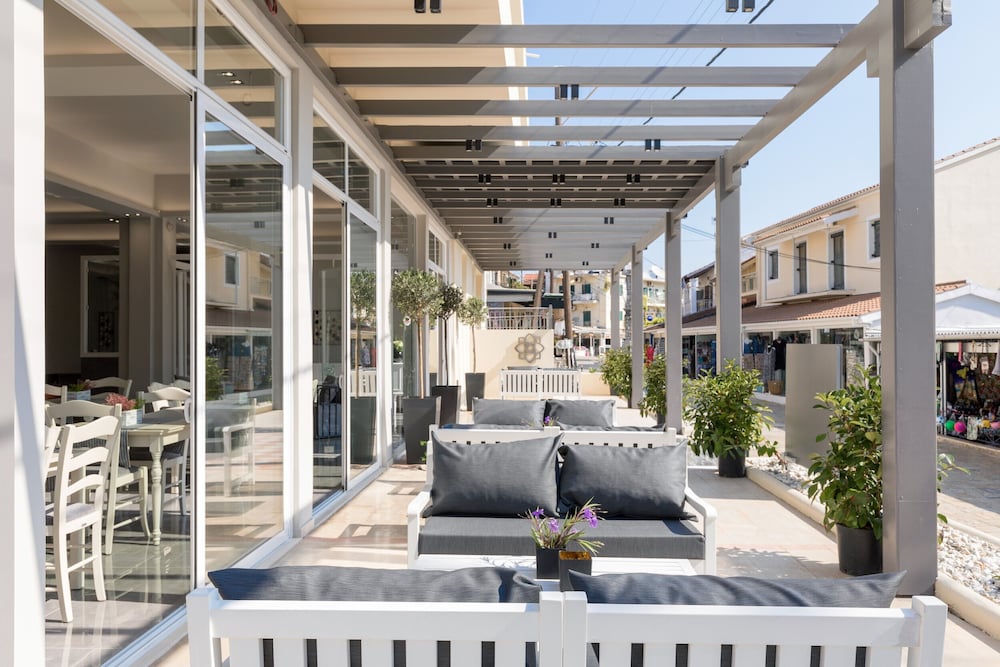 Melina Oasis Boutique Hotel 11/50