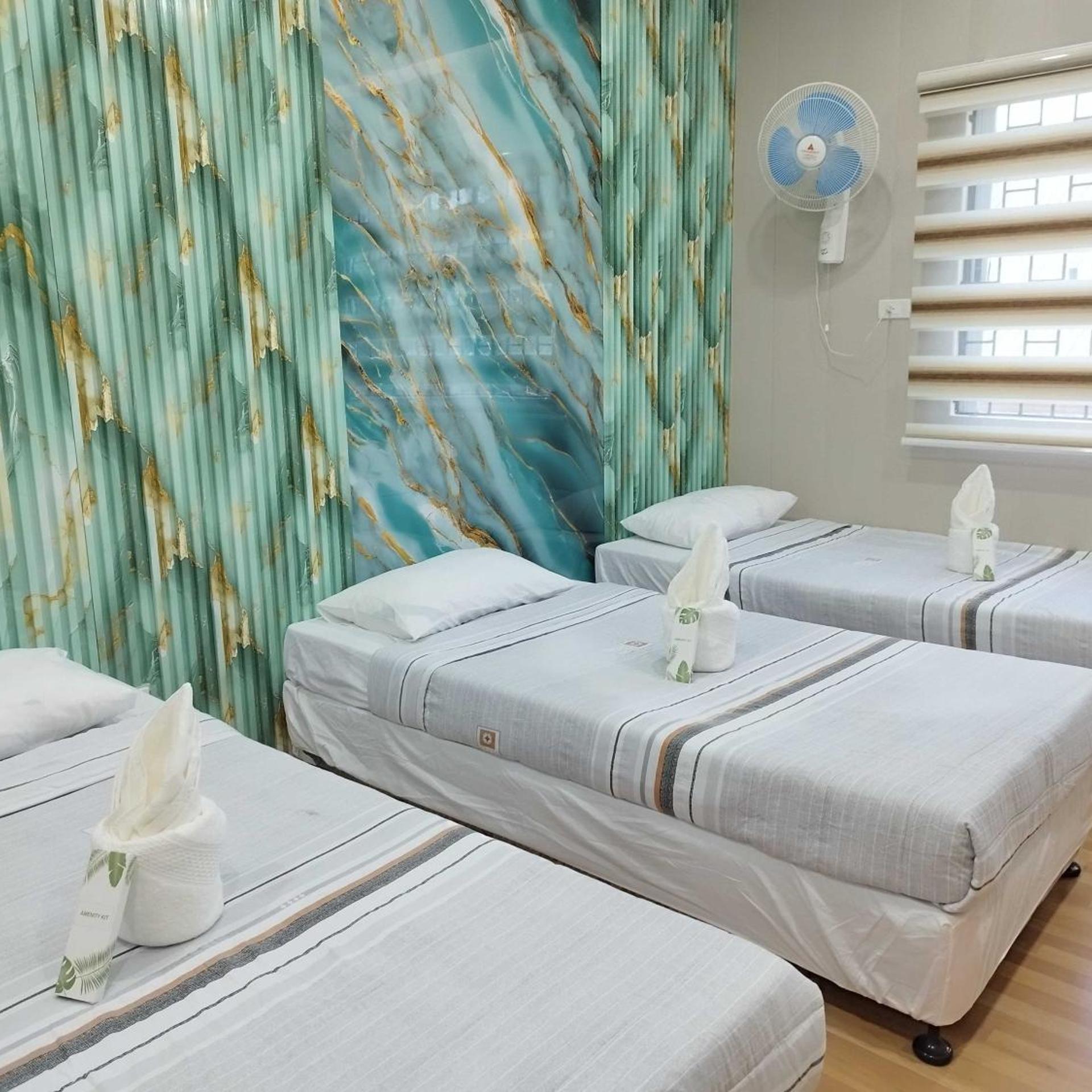 Townhouse Oak Casa Barcelona 32/64
