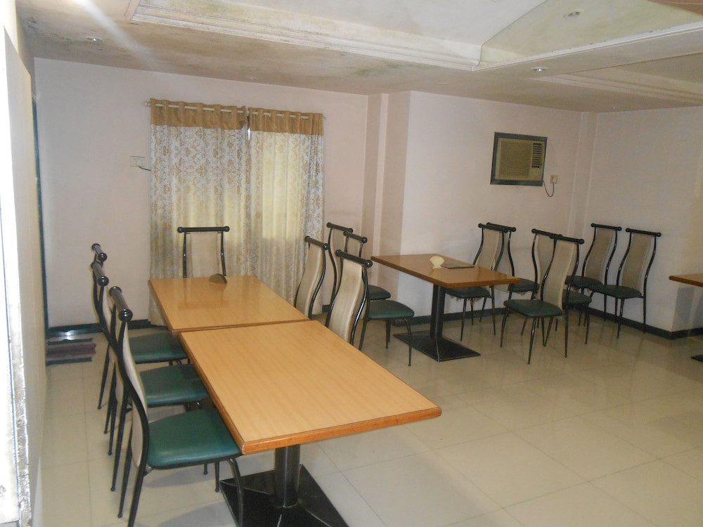 Hotel Pooja International 23/38