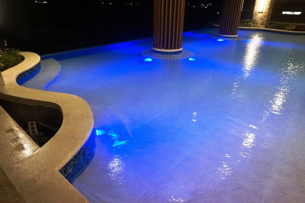 Central Park Reef Resort 42/50